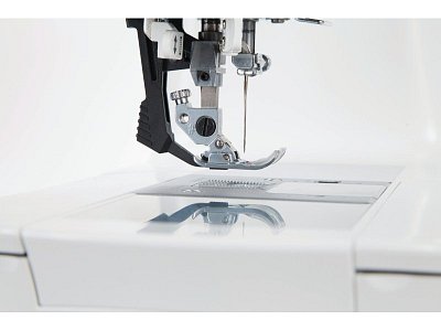 Singer Featherweight C240 Nähmaschine