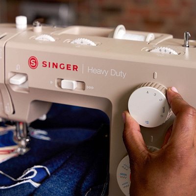 Singer HD4523 Heavy Duty