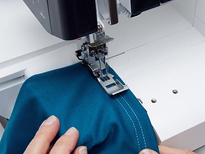 Overlock-Coverlock Pfaff Admire Air 6000